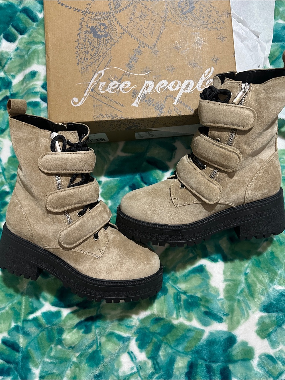 Free People Emmet Lace Up Lug Sole Boot,Size 38,New